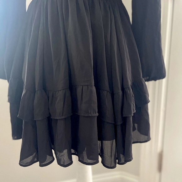 Abercrombie & Fitch Ruffle Chiffon Mini Dress Black Deep V Neck - Picture 8 of 8